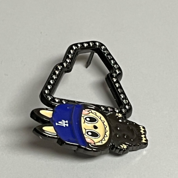 LA Dodgers Labubu New Era Frame Hat Pin Pins Streetwear Hats Bag Baseball Fitted - Picture 4 of 8